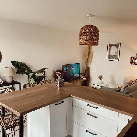 Casa Aura - 45m2 Renove, Balcon & Piscine *